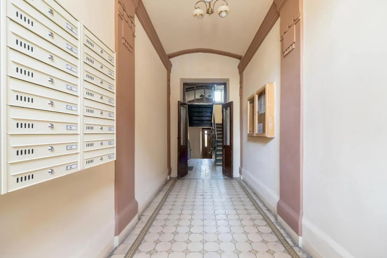 Sweet Family Apartment Chodkiewicza Rondo Grzegorzeckie By Noclegi Renters Cracovia